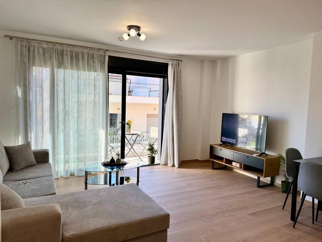 Lux Residence Ampelokipi Атина Екстериор снимка