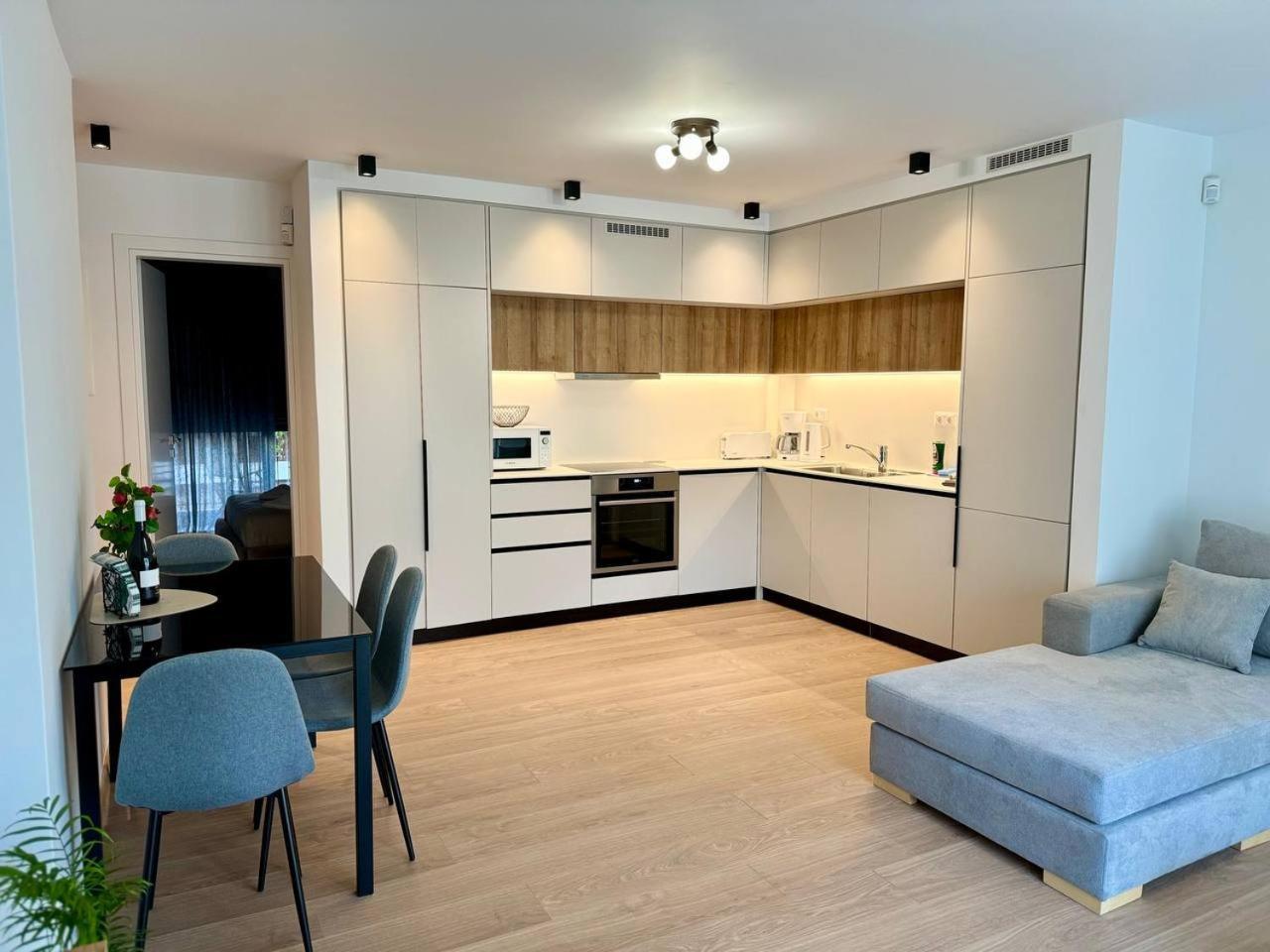 Lux Residence Ampelokipi Атина Екстериор снимка