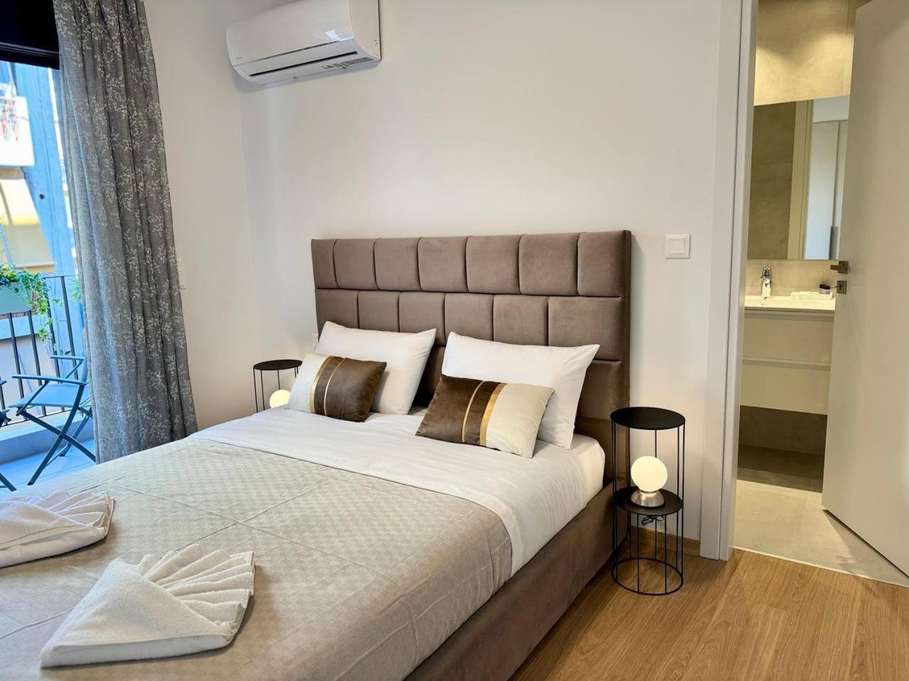 Lux Residence Ampelokipi Атина Екстериор снимка